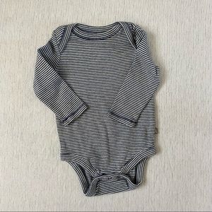 3-6 MO Baby Gap long sleeve onesie